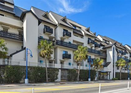 7300 LAKESHORE Drive