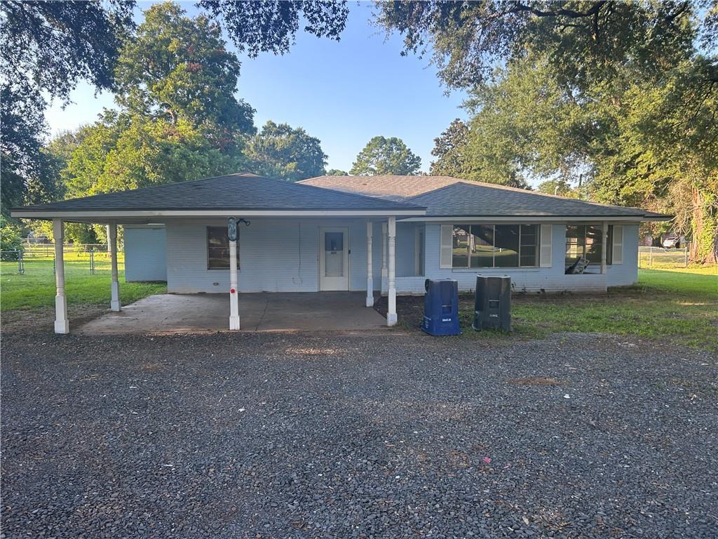 Image 1: Front of House