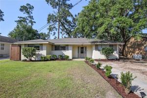 319 HICKORY Drive