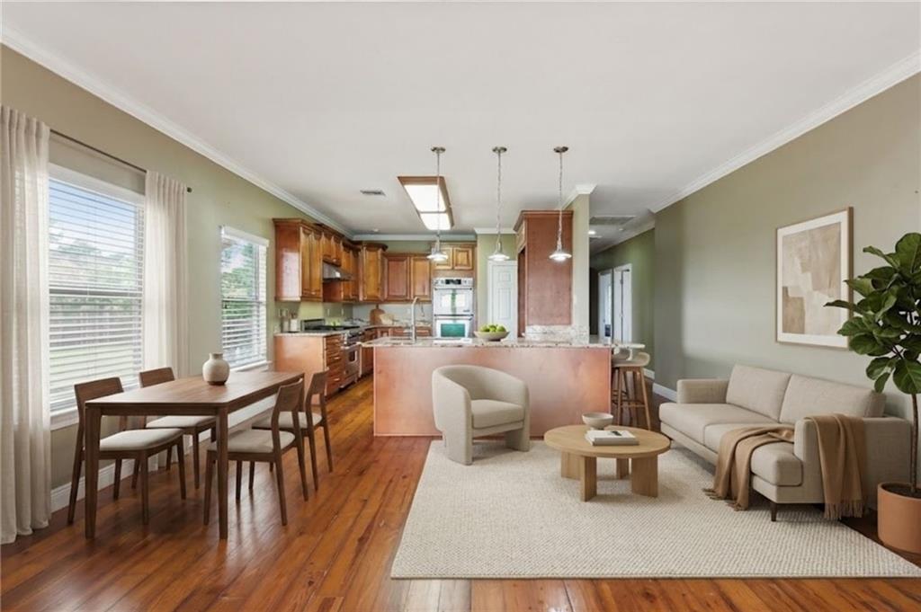 Image 4: Virtual Staged - there are no actual furniture in