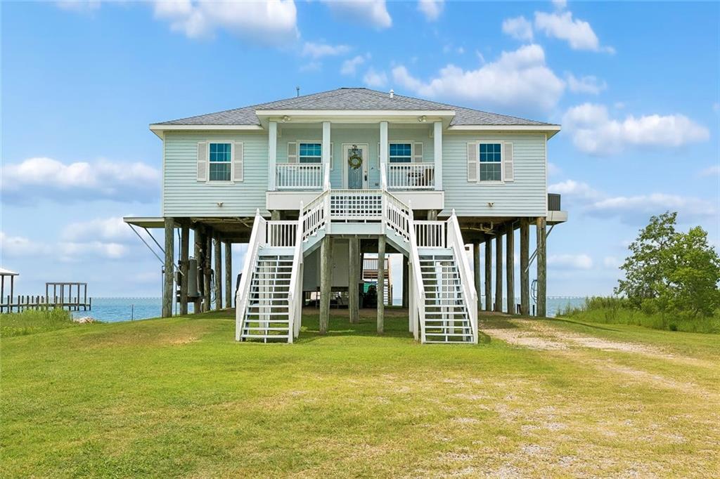 Image 1: 25139 Chef Menteur
Lake House Furnished