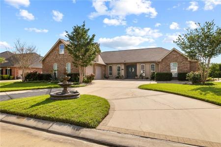 253 MASTERS POINT Court