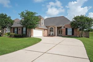 105 CYPRESS LAKES Drive
