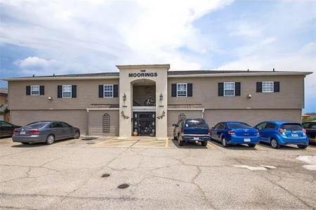 4854 PONTCHARTRAIN Drive