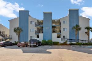 1490 HARBOR Drive