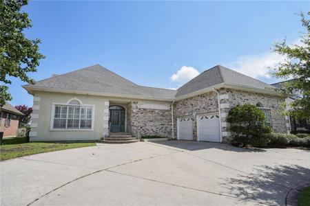 56 OAK TREE Drive