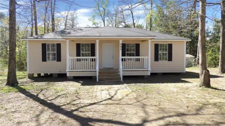 583 SHADY Lane
