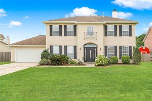 421 CREEKSIDE Court