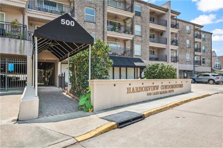 500 LAKE MARINA Drive