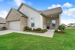 205 EAST LAKE Drive