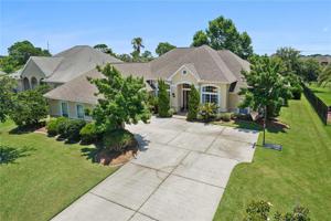 182 W AUGUSTA Lane