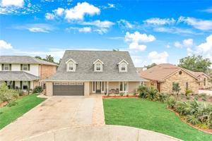 112 MOONRAKER Drive