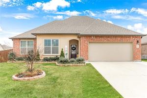 796 LAKESHORE VILLAGE Drive