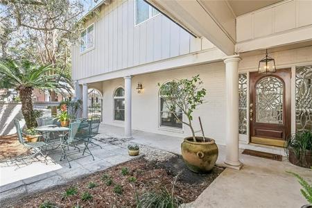 4524 FOLSE Drive