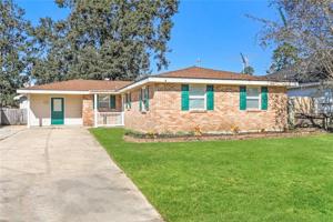 484 CUMBERLAND Drive
