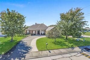 1102 CLIPPER Drive