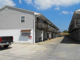 4650 PONTCHARTRAIN Drive
