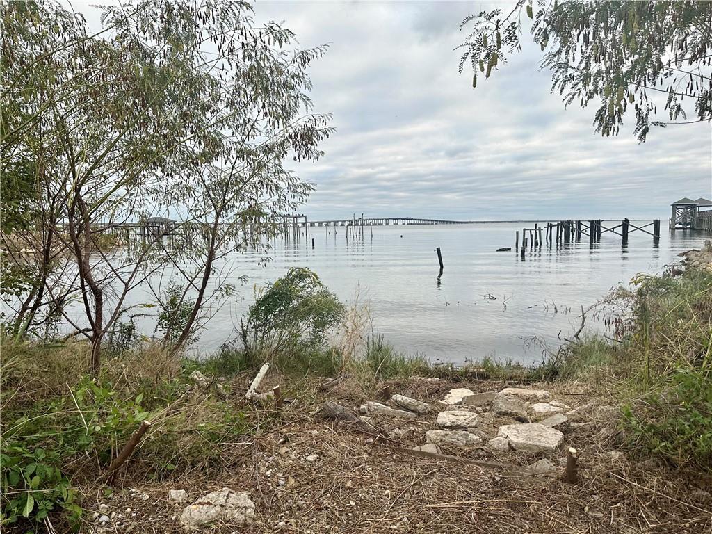 285 LAKEVIEW Drive, Slidell, LA lhrmls01836838