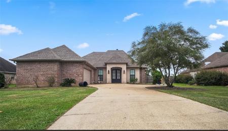 111 CLUBHOUSE Drive