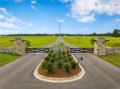 0 NAVYS WAY Road