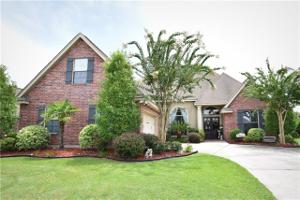118 CYPRESS LAKES Drive