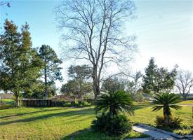 57 OAK TREE Drive