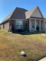 324 LAKESHORE VILLAGE Drive