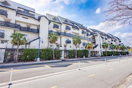 7300 LAKESHORE Drive