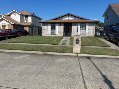 7853 BRIARWOOD Drive