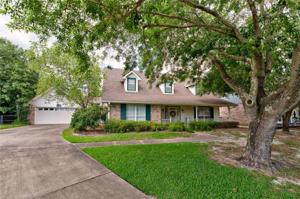140 MOONRAKER Drive