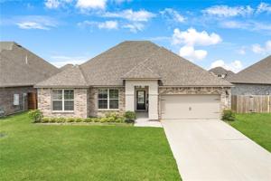 5729 LAUREL TREE Way