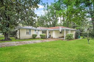 448 HICKORY Drive