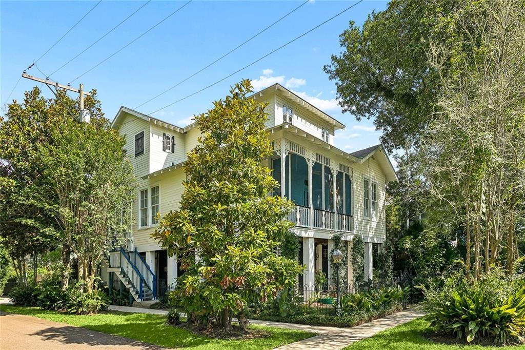Image 3: Front