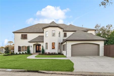 5232 CLEVELAND Place