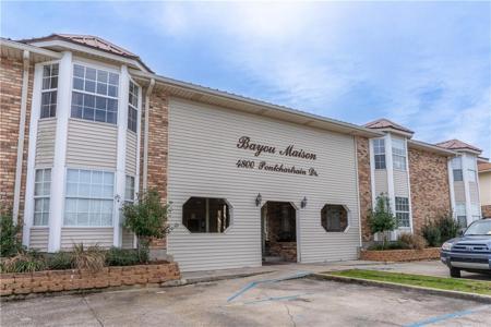 4800 PONTCHARTRAIN Drive