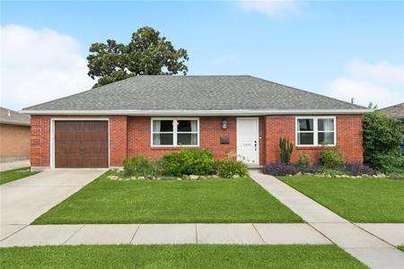 1433 POINSETTIA Drive