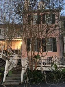 2 PLACE LAFITTE Street