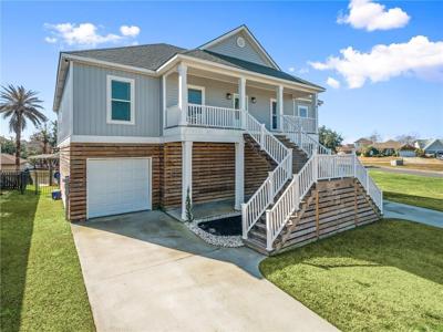200 LORELEI Circle