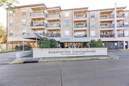 500 LAKE MARINA Avenue
