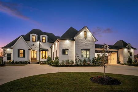 469 SAN CRISTOBAL Court
