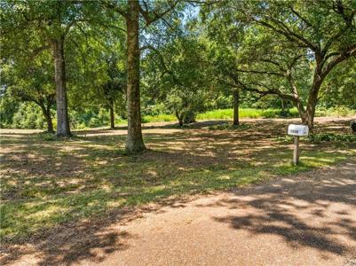 130 SCENIC PINES Drive