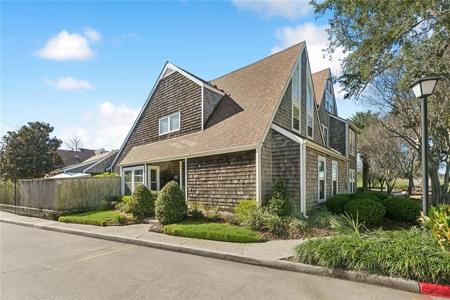 14 N MARINERS Cove