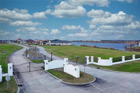 4000 MARINA VILLA Drive