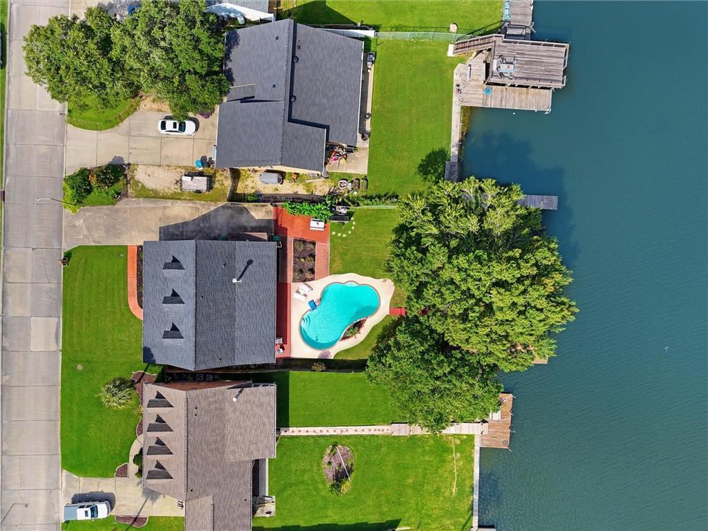Image 4: Updated pool