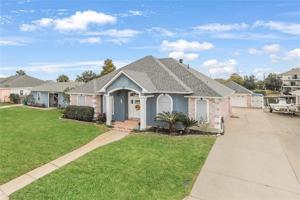 376 MOONRAKER Drive