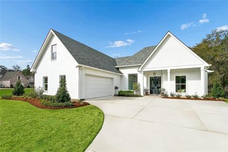 305 STEEPLECHASE Drive