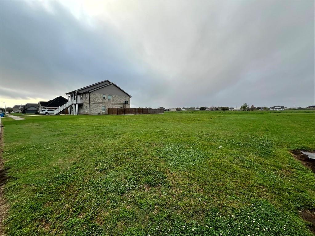 Image 2: Vacant Lot1-1