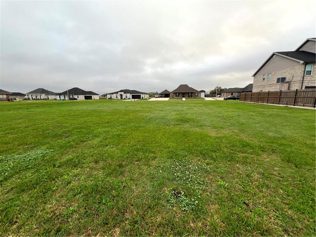 Image 4: Vacant Lot1-3