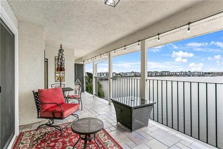 1163 MARINA Drive