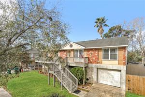 3001 CAMELLIA Drive